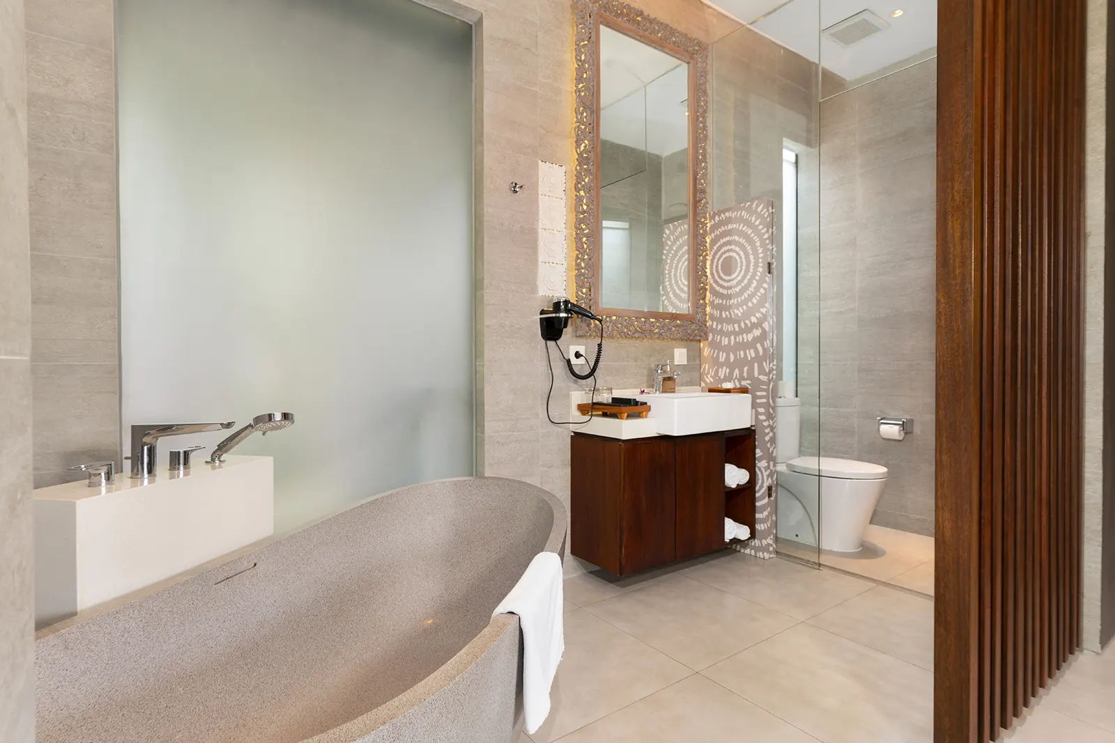 2nd Bathroom Upstairs