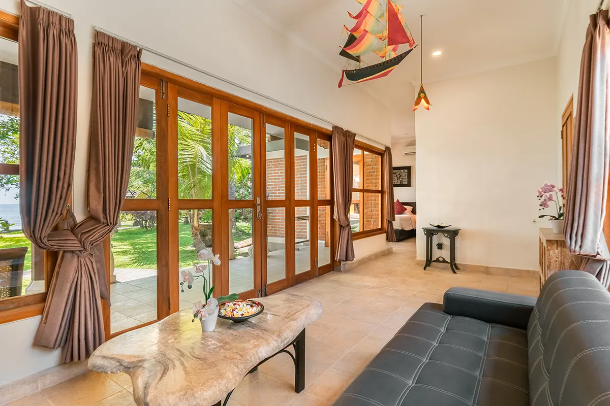 Luxury Beachfront Villas 1