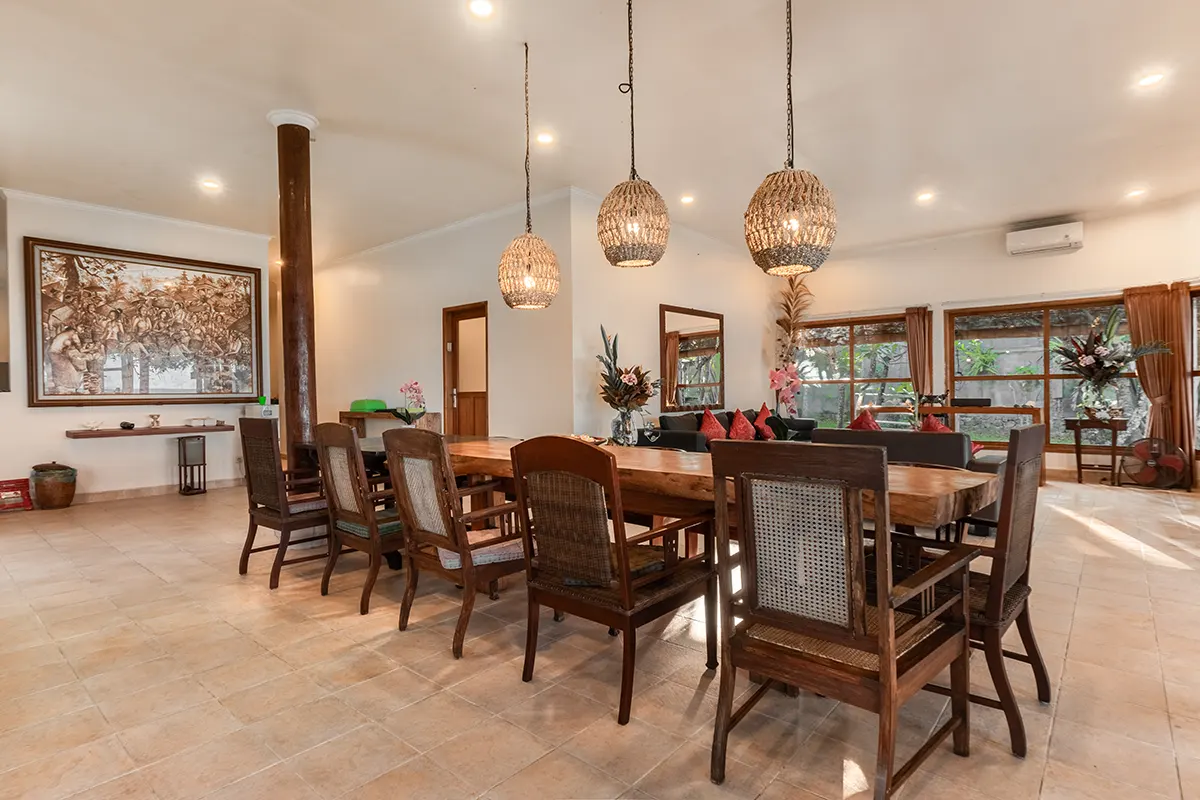 Luxury Beachfront Villas 7